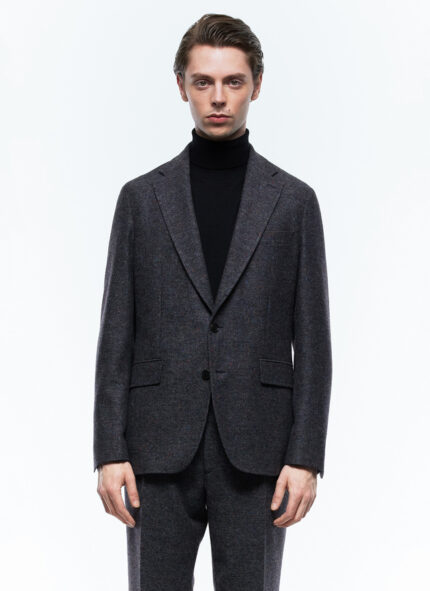 Straight cut jacket in mottled wool